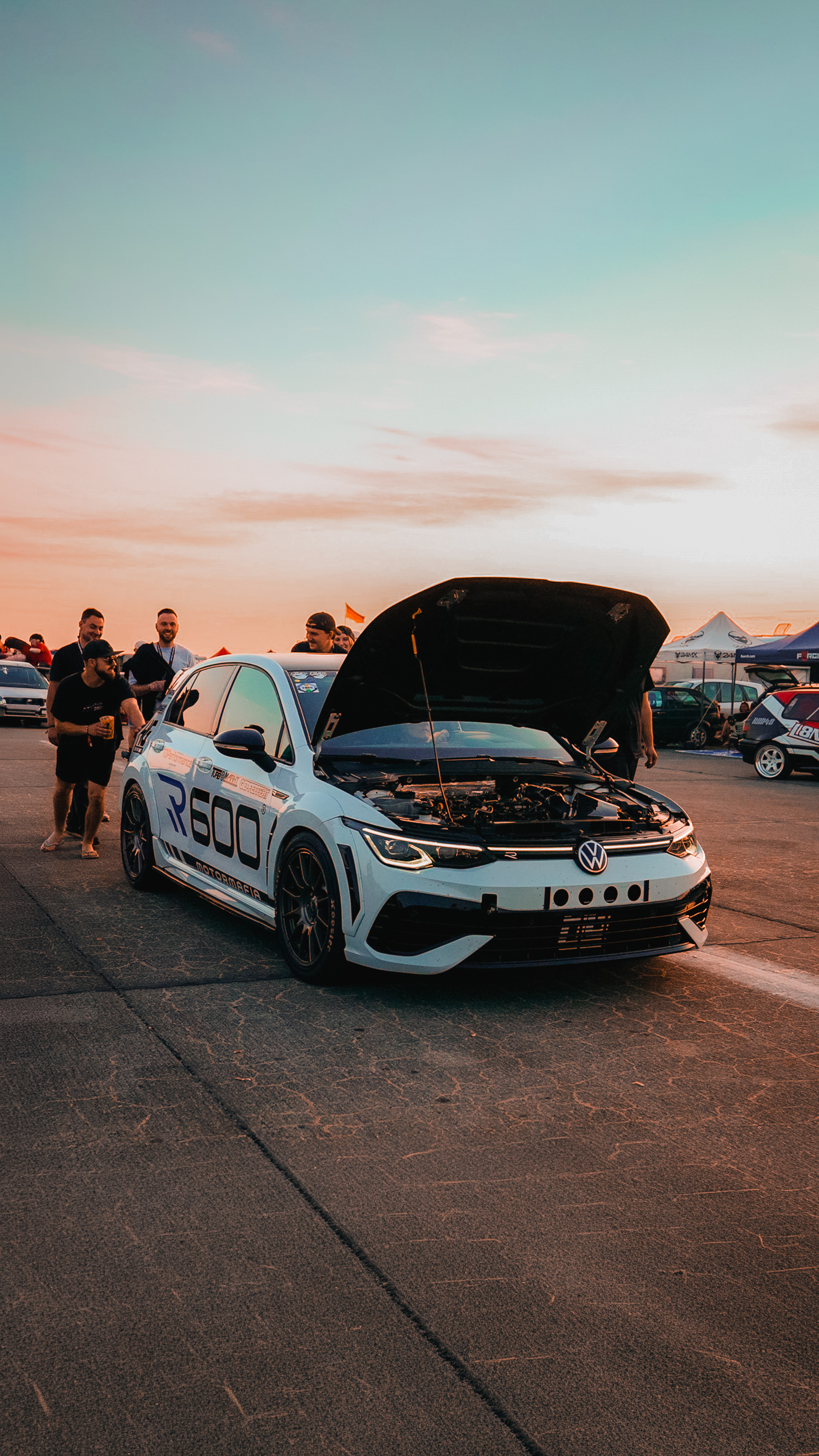 VW Golf 8R